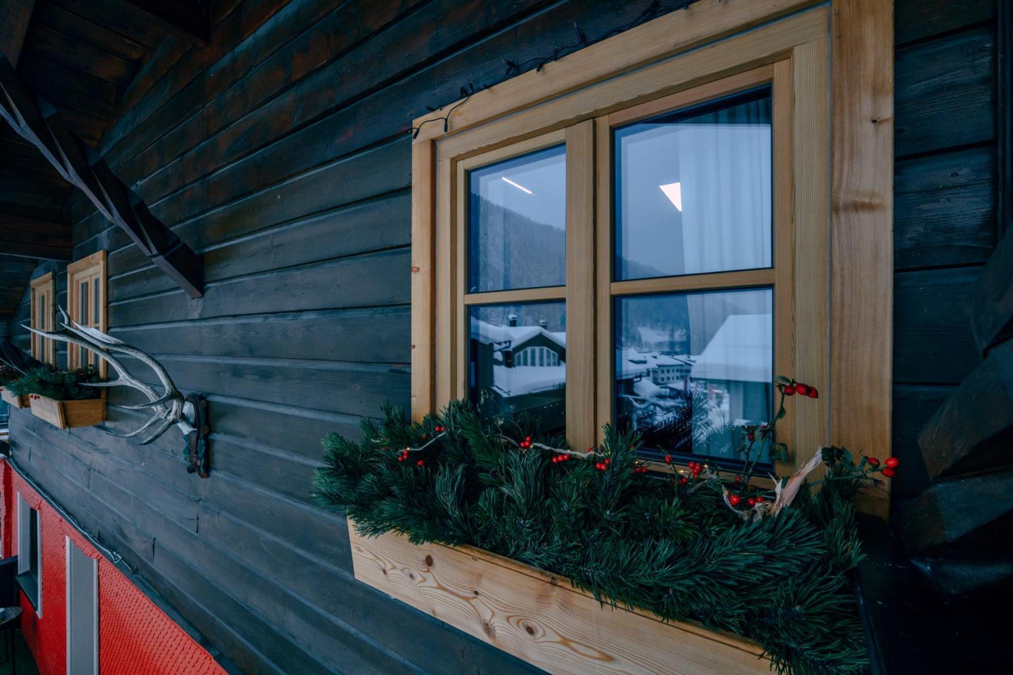 Haus Richard Falch - Inklusive Kostenloser Premium-Sommerkarte Sankt Anton am Arlberg Exterior foto